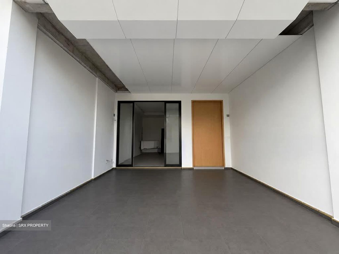 Sembawang Hills Estate (D20), Terrace #572173021